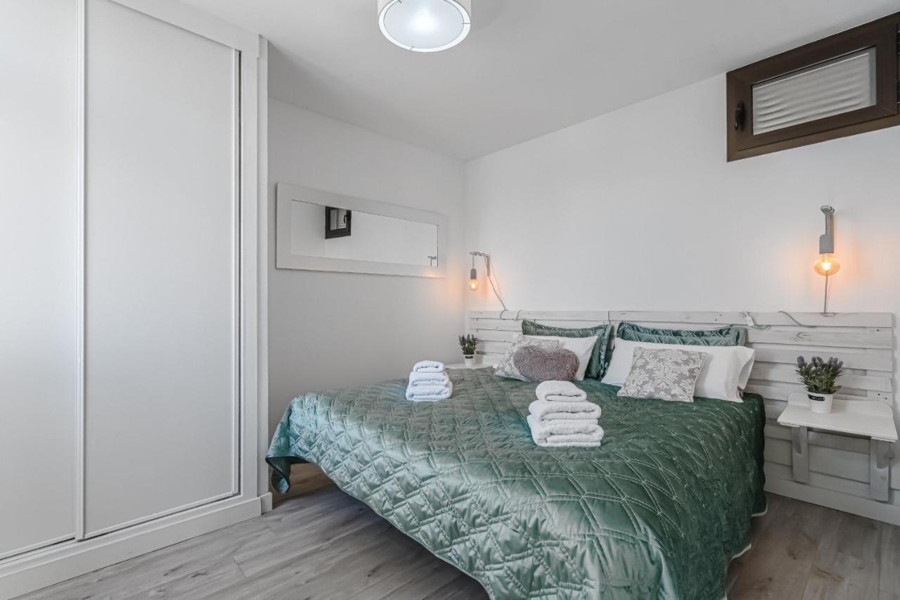 Cozy Apartments - 150 Meters From The Beach, Free Wi-Fi Playa de las Americas  Exterior foto